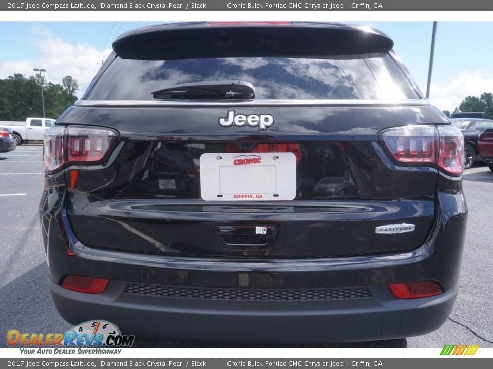 2017 Jeep Compass Latitude Diamond Black Crystal Pearl / Black Photo #6