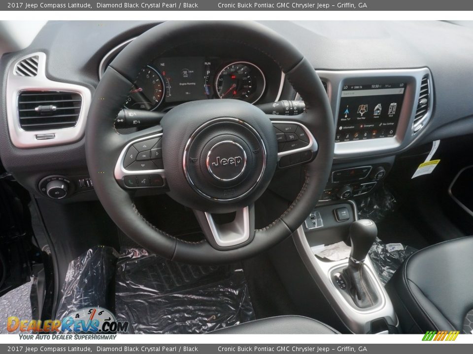 2017 Jeep Compass Latitude Diamond Black Crystal Pearl / Black Photo #10