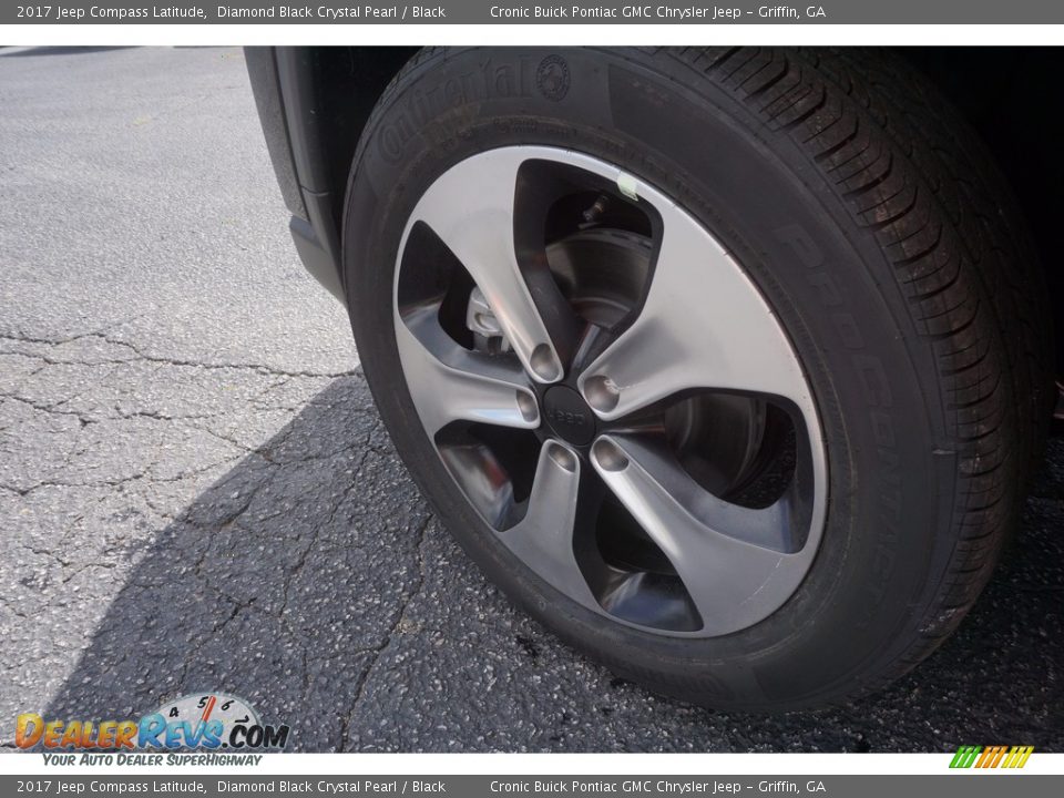 2017 Jeep Compass Latitude Diamond Black Crystal Pearl / Black Photo #11