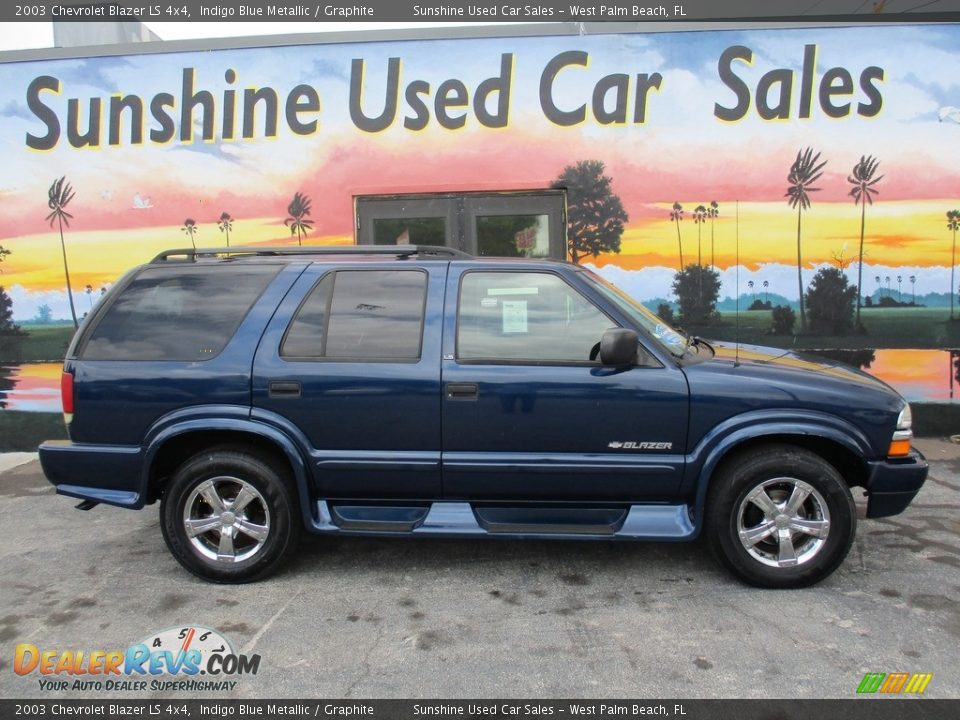 2003 Chevrolet Blazer LS 4x4 Indigo Blue Metallic / Graphite Photo #3