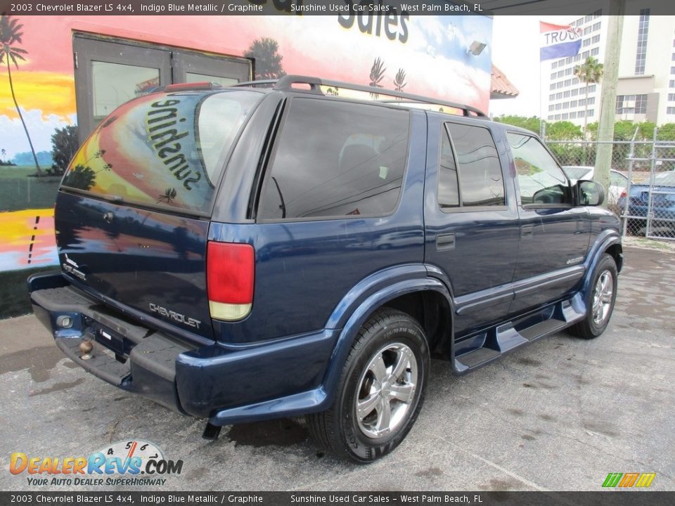 2003 Chevrolet Blazer LS 4x4 Indigo Blue Metallic / Graphite Photo #9