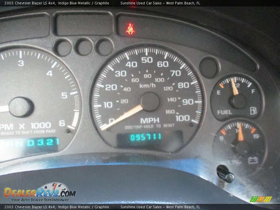 2003 Chevrolet Blazer LS 4x4 Indigo Blue Metallic / Graphite Photo #20