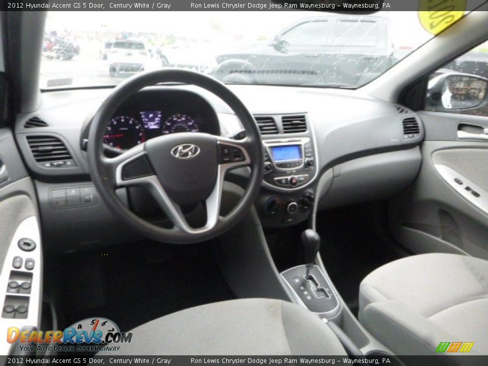 2012 Hyundai Accent GS 5 Door Century White / Gray Photo #13