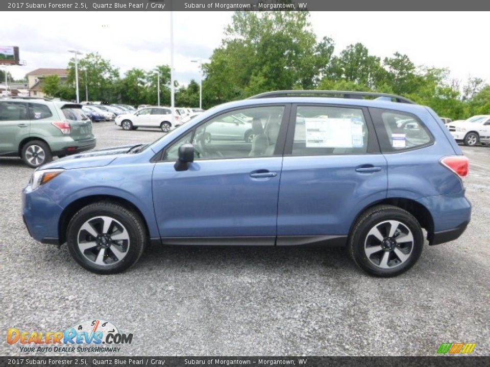 2017 Subaru Forester 2.5i Quartz Blue Pearl / Gray Photo #7