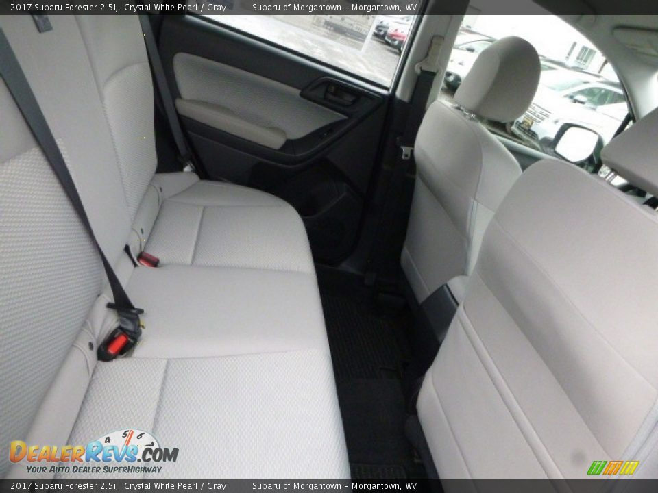 2017 Subaru Forester 2.5i Crystal White Pearl / Gray Photo #6