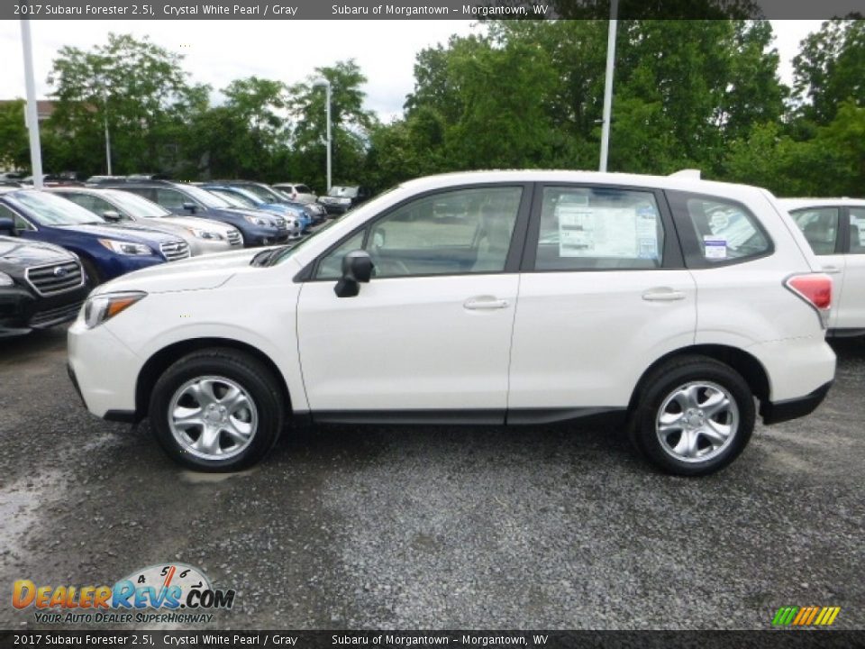 2017 Subaru Forester 2.5i Crystal White Pearl / Gray Photo #10