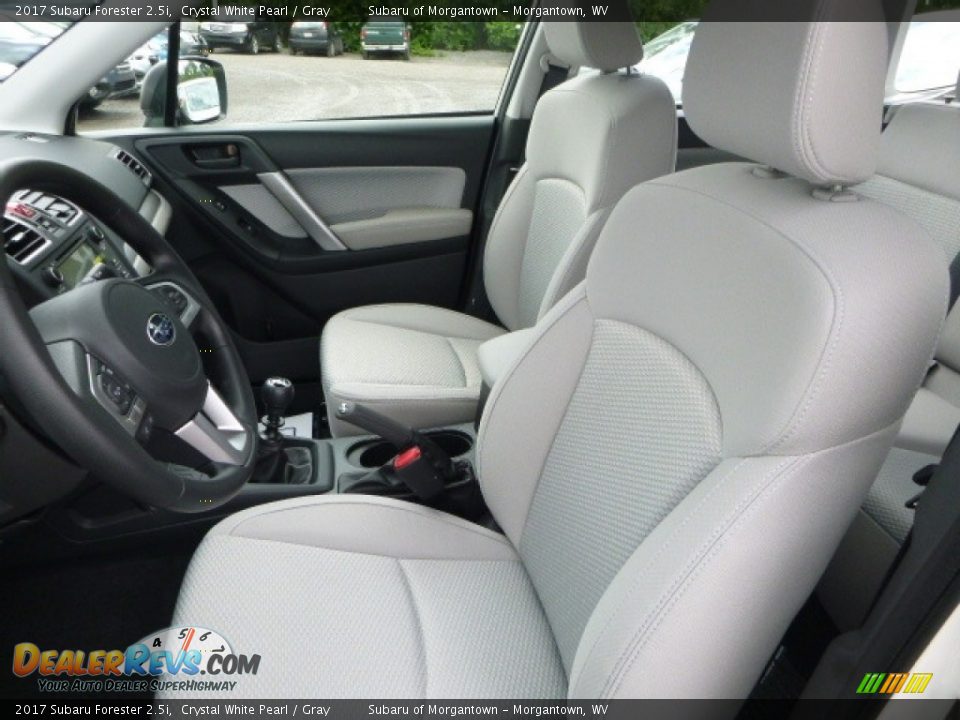 2017 Subaru Forester 2.5i Crystal White Pearl / Gray Photo #13