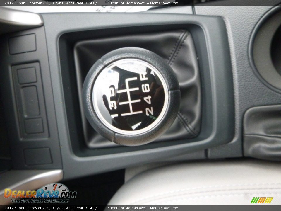 2017 Subaru Forester 2.5i Crystal White Pearl / Gray Photo #18