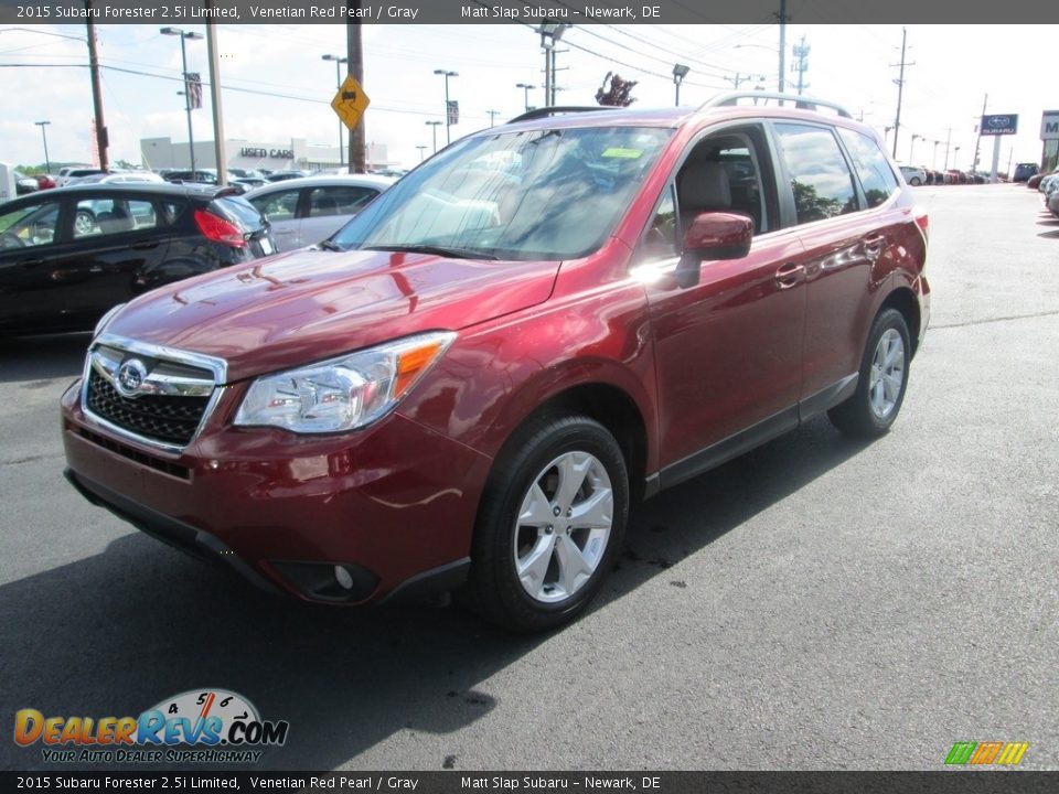 2015 Subaru Forester 2.5i Limited Venetian Red Pearl / Gray Photo #2