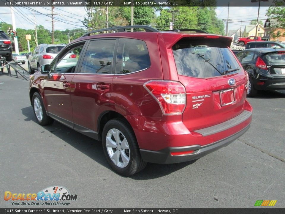 2015 Subaru Forester 2.5i Limited Venetian Red Pearl / Gray Photo #8