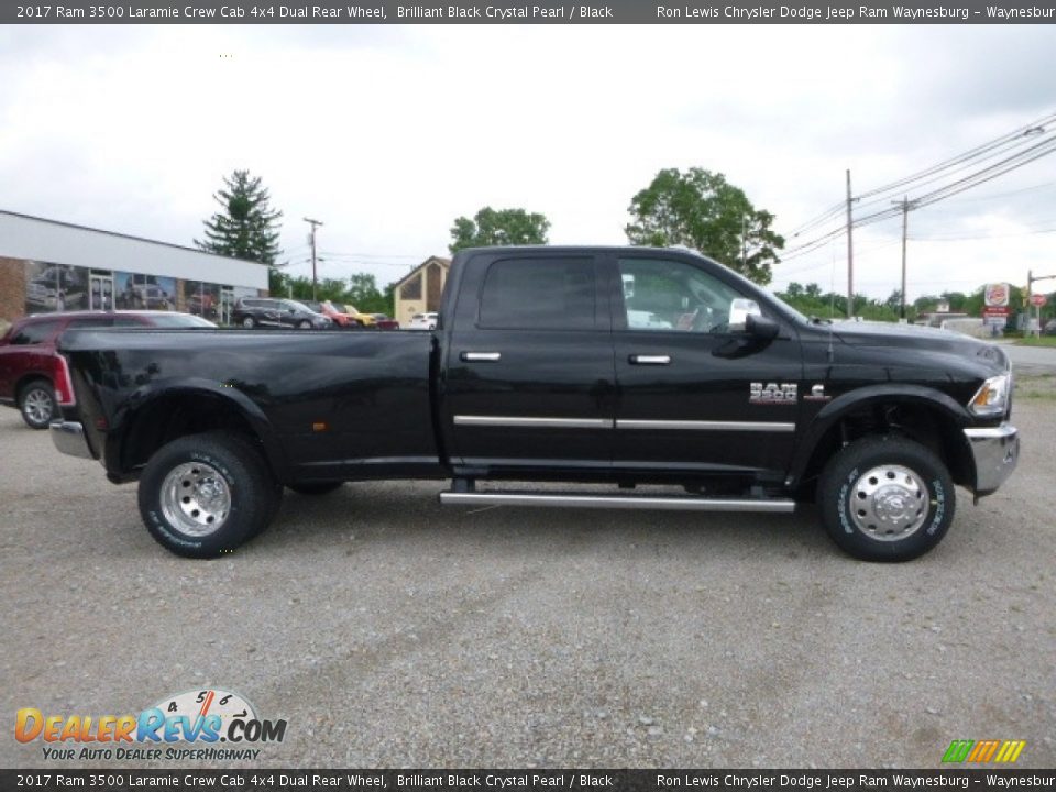 2017 Ram 3500 Laramie Crew Cab 4x4 Dual Rear Wheel Brilliant Black Crystal Pearl / Black Photo #6