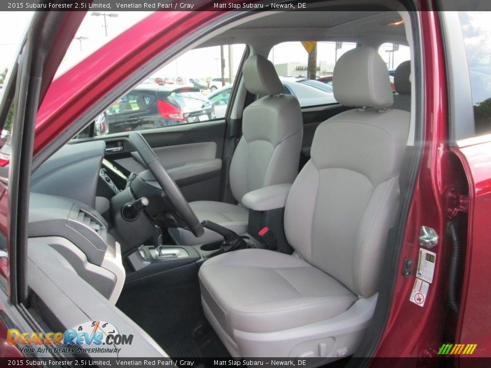 2015 Subaru Forester 2.5i Limited Venetian Red Pearl / Gray Photo #16