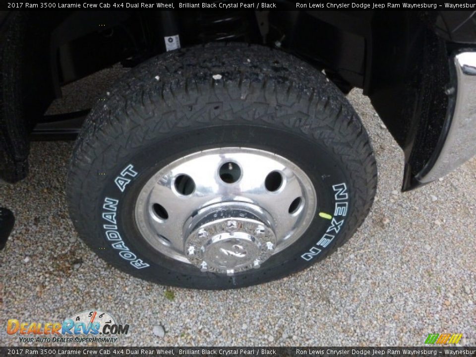 2017 Ram 3500 Laramie Crew Cab 4x4 Dual Rear Wheel Brilliant Black Crystal Pearl / Black Photo #9