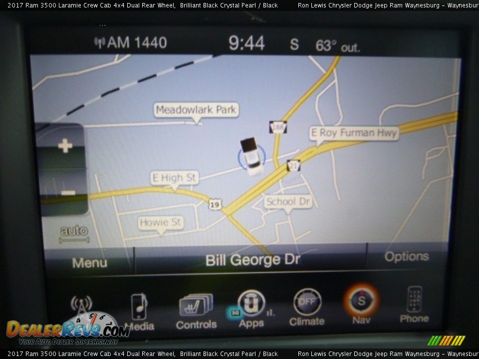 2017 Ram 3500 Laramie Crew Cab 4x4 Dual Rear Wheel Brilliant Black Crystal Pearl / Black Photo #18