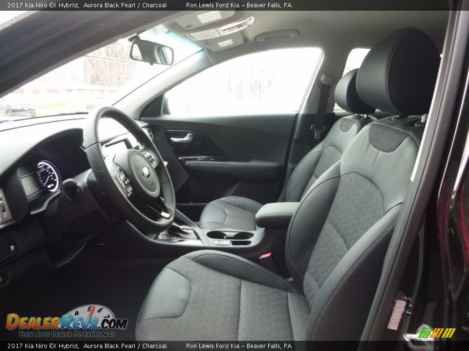 Front Seat of 2017 Kia Niro EX Hybrid Photo #11