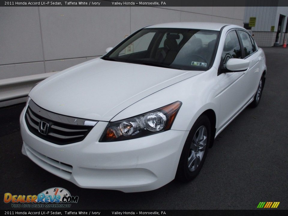 2011 Honda Accord LX-P Sedan Taffeta White / Ivory Photo #9