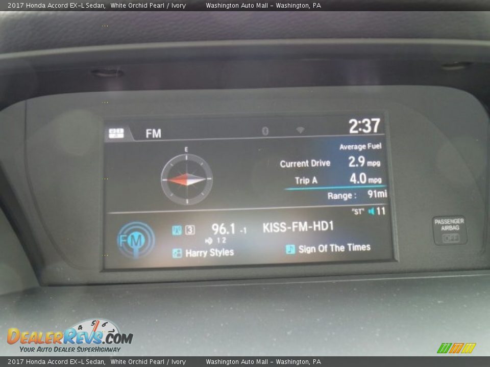 2017 Honda Accord EX-L Sedan White Orchid Pearl / Ivory Photo #23