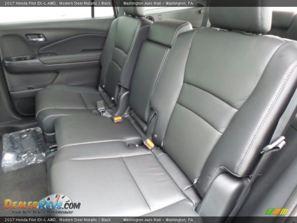 2017 Honda Pilot EX-L AWD Modern Steel Metallic / Black Photo #11