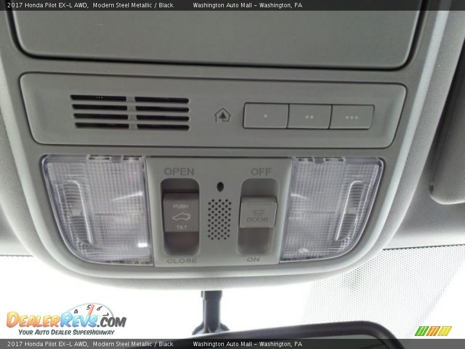 2017 Honda Pilot EX-L AWD Modern Steel Metallic / Black Photo #31
