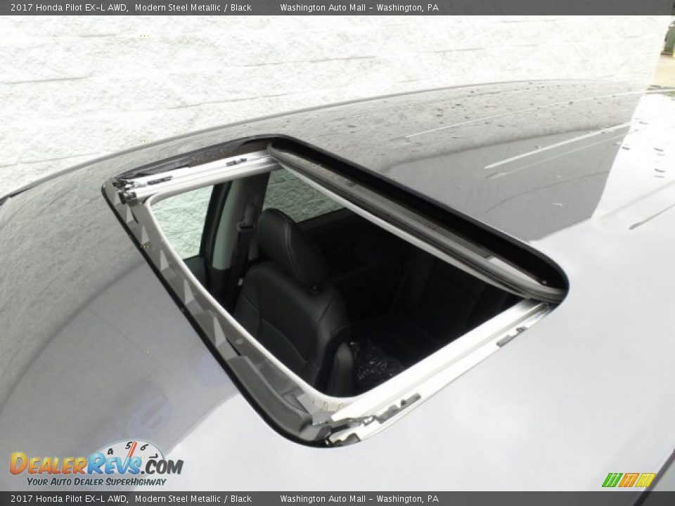 2017 Honda Pilot EX-L AWD Modern Steel Metallic / Black Photo #32