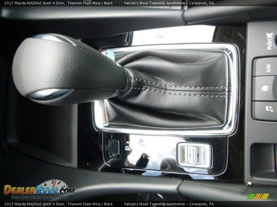2017 Mazda MAZDA3 Sport 4 Door Titanium Flash Mica / Black Photo #14