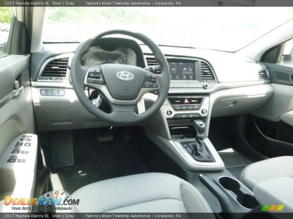 2017 Hyundai Elantra SE Silver / Gray Photo #9