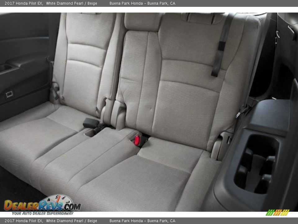 2017 Honda Pilot EX White Diamond Pearl / Beige Photo #14