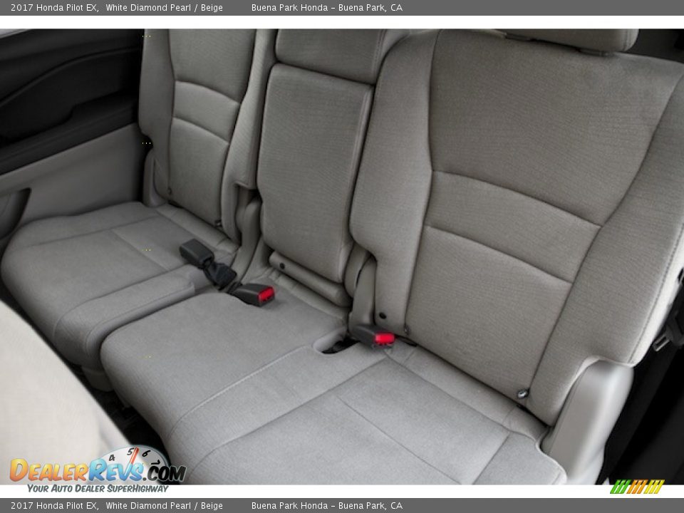 2017 Honda Pilot EX White Diamond Pearl / Beige Photo #15