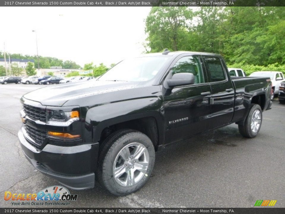 2017 Chevrolet Silverado 1500 Custom Double Cab 4x4 Black / Dark Ash/Jet Black Photo #1