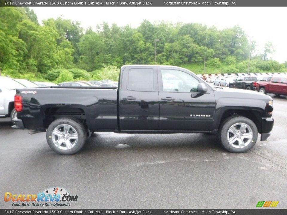 2017 Chevrolet Silverado 1500 Custom Double Cab 4x4 Black / Dark Ash/Jet Black Photo #6