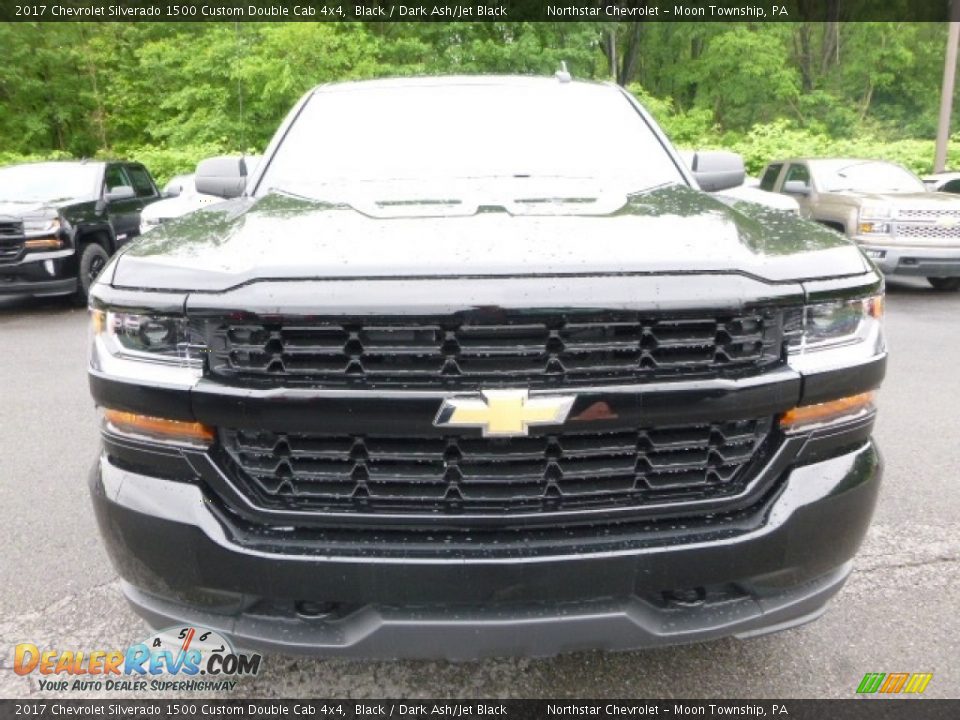 2017 Chevrolet Silverado 1500 Custom Double Cab 4x4 Black / Dark Ash/Jet Black Photo #8