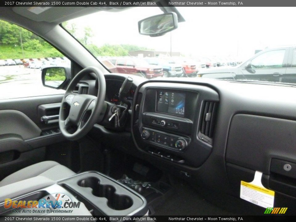 2017 Chevrolet Silverado 1500 Custom Double Cab 4x4 Black / Dark Ash/Jet Black Photo #11