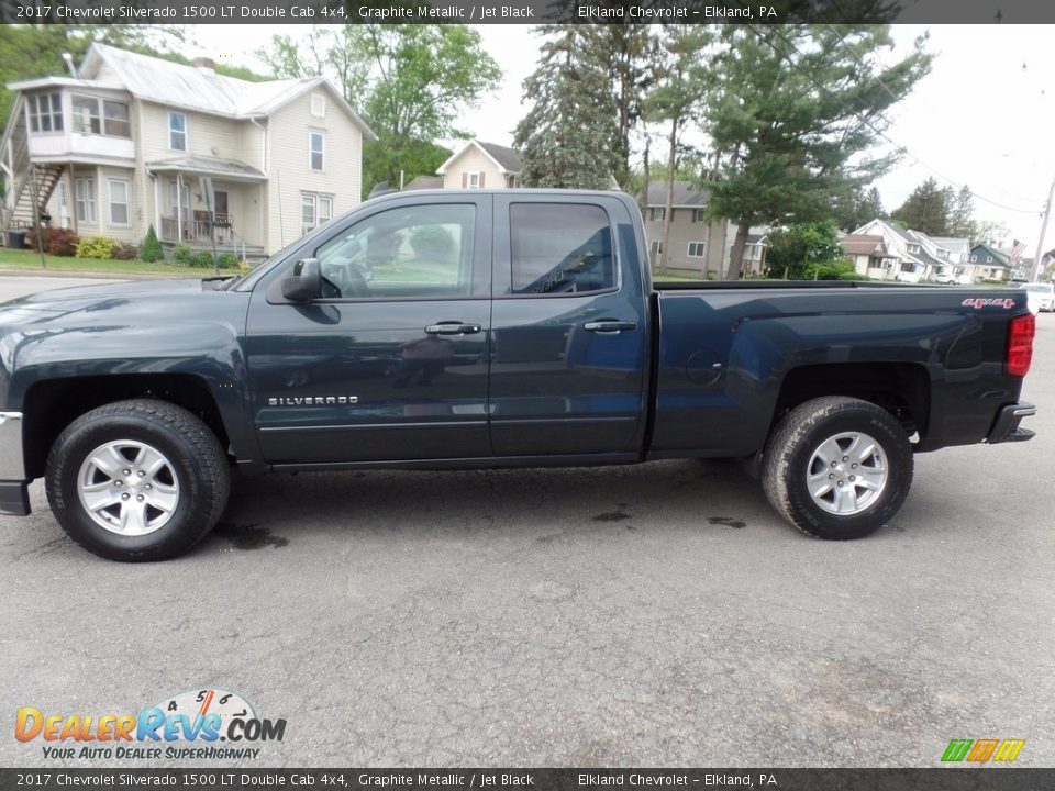 2017 Chevrolet Silverado 1500 LT Double Cab 4x4 Graphite Metallic / Jet Black Photo #3