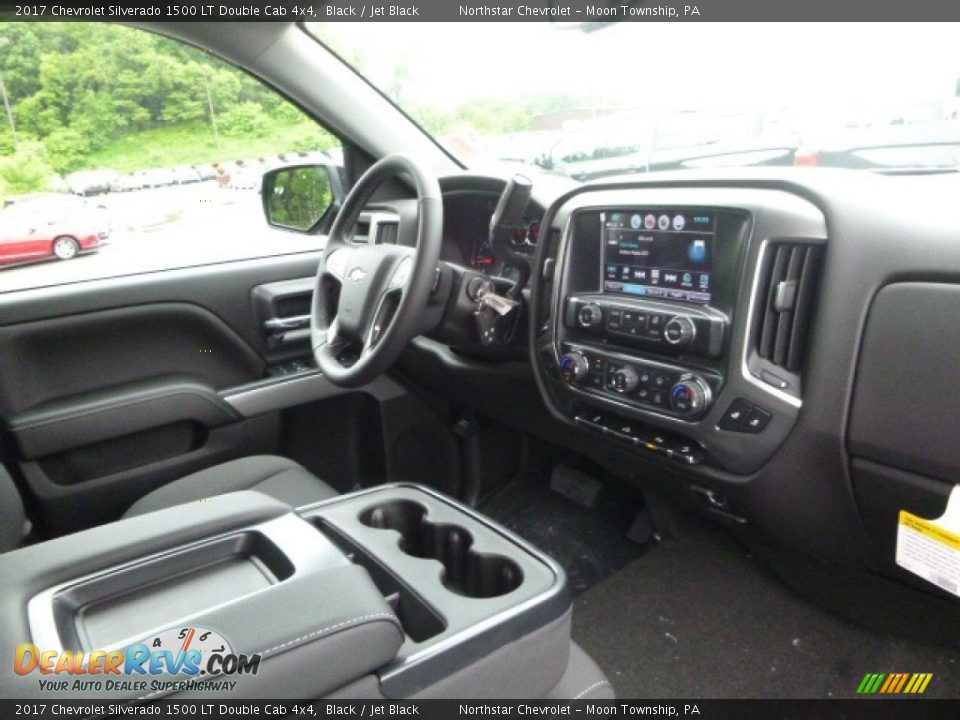 2017 Chevrolet Silverado 1500 LT Double Cab 4x4 Black / Jet Black Photo #11