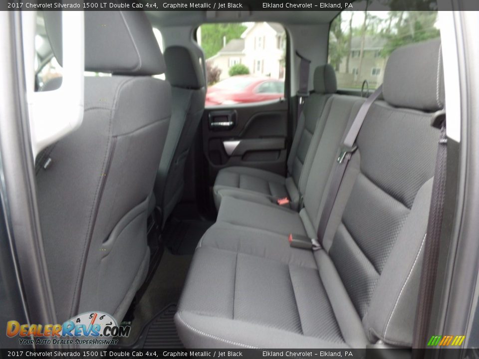 2017 Chevrolet Silverado 1500 LT Double Cab 4x4 Graphite Metallic / Jet Black Photo #11