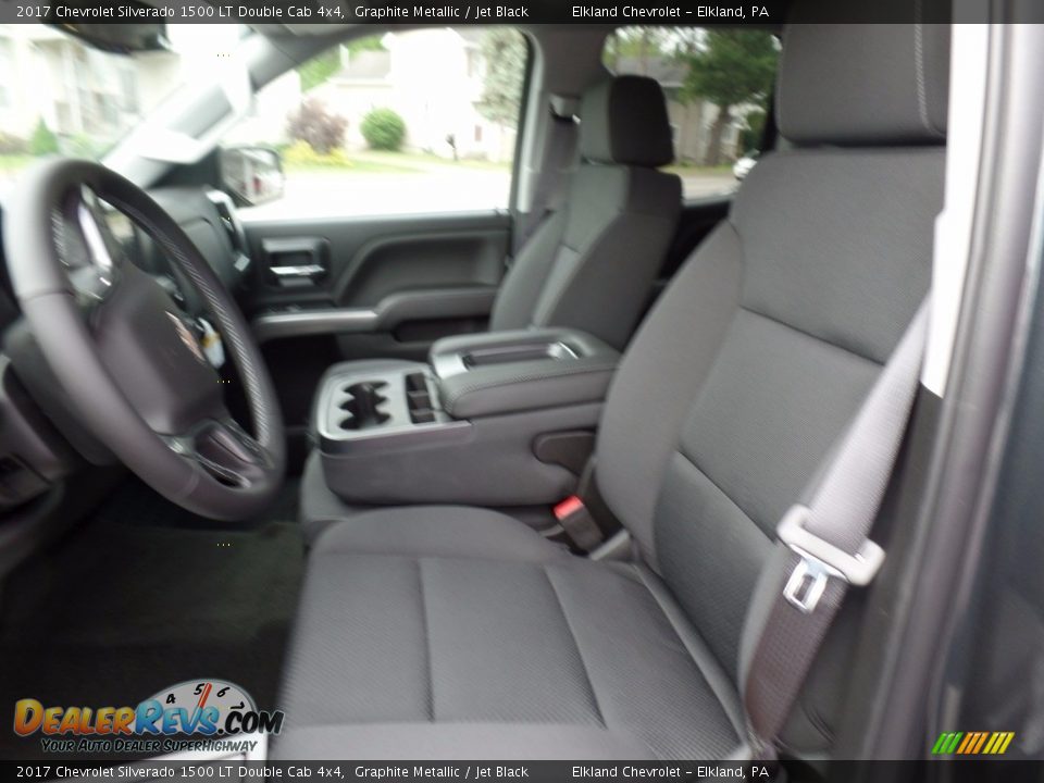 2017 Chevrolet Silverado 1500 LT Double Cab 4x4 Graphite Metallic / Jet Black Photo #16