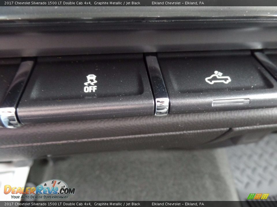 2017 Chevrolet Silverado 1500 LT Double Cab 4x4 Graphite Metallic / Jet Black Photo #33