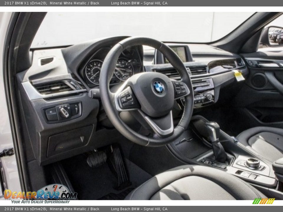 2017 BMW X1 sDrive28i Mineral White Metallic / Black Photo #6