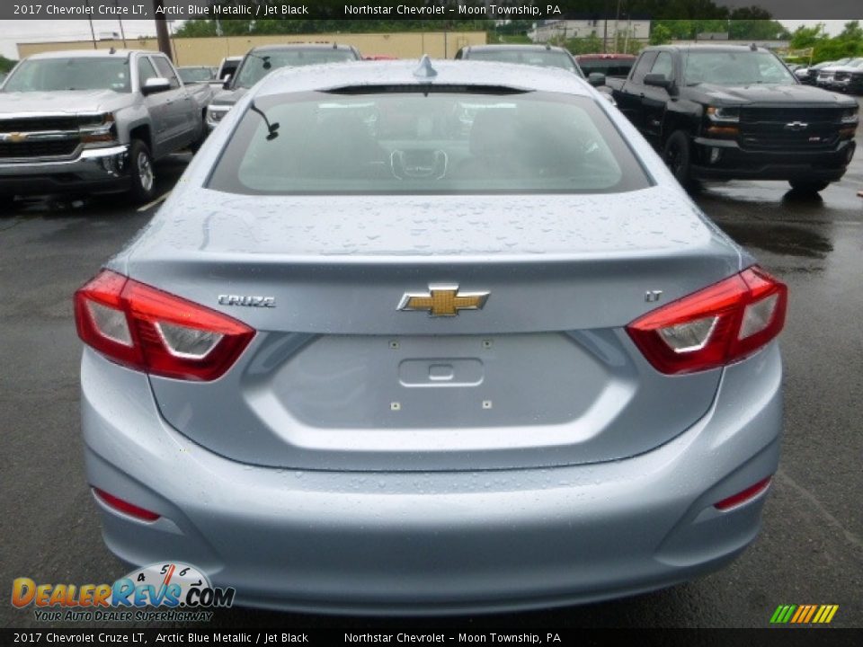 2017 Chevrolet Cruze LT Arctic Blue Metallic / Jet Black Photo #4