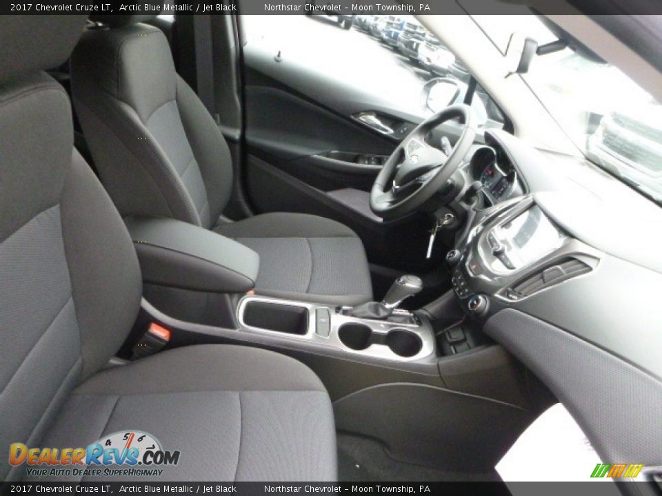 2017 Chevrolet Cruze LT Arctic Blue Metallic / Jet Black Photo #10