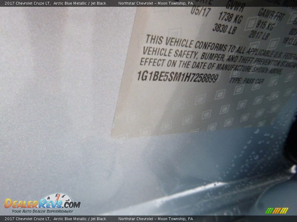 2017 Chevrolet Cruze LT Arctic Blue Metallic / Jet Black Photo #17