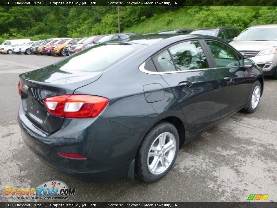 2017 Chevrolet Cruze LT Graphite Metallic / Jet Black Photo #5