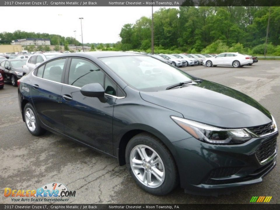 2017 Chevrolet Cruze LT Graphite Metallic / Jet Black Photo #7