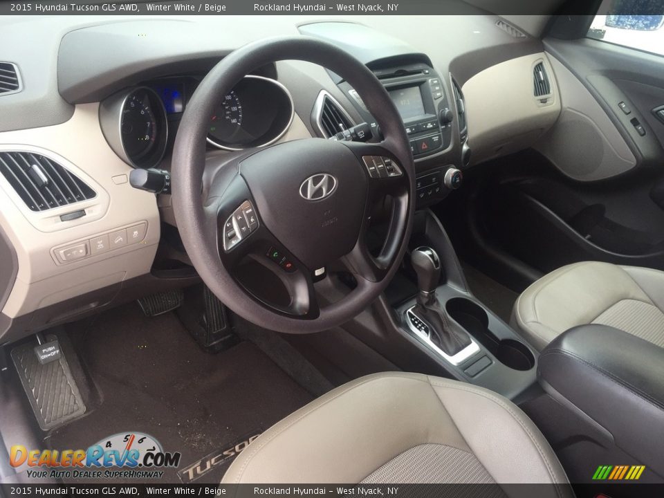 2015 Hyundai Tucson GLS AWD Winter White / Beige Photo #9