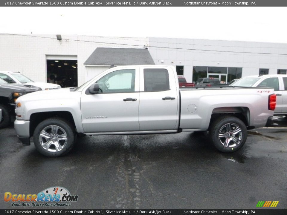 2017 Chevrolet Silverado 1500 Custom Double Cab 4x4 Silver Ice Metallic / Dark Ash/Jet Black Photo #2