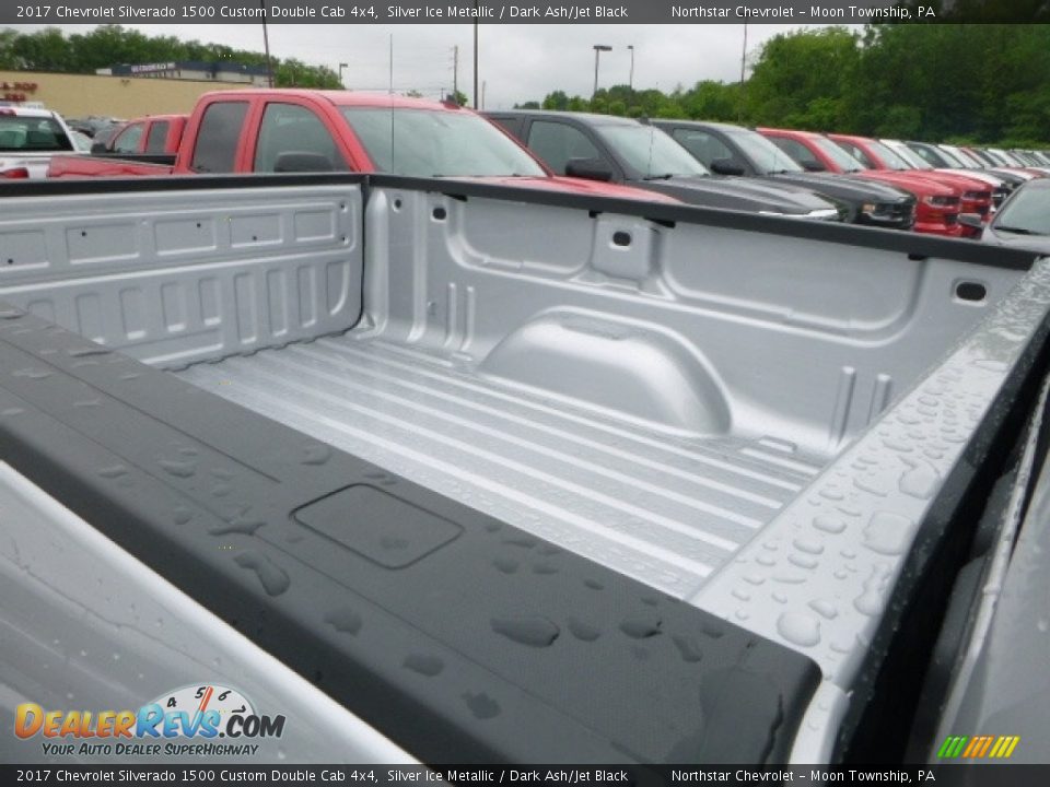 2017 Chevrolet Silverado 1500 Custom Double Cab 4x4 Silver Ice Metallic / Dark Ash/Jet Black Photo #12