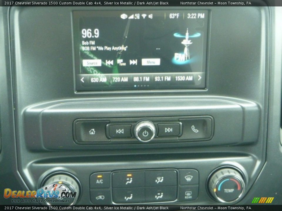 2017 Chevrolet Silverado 1500 Custom Double Cab 4x4 Silver Ice Metallic / Dark Ash/Jet Black Photo #18