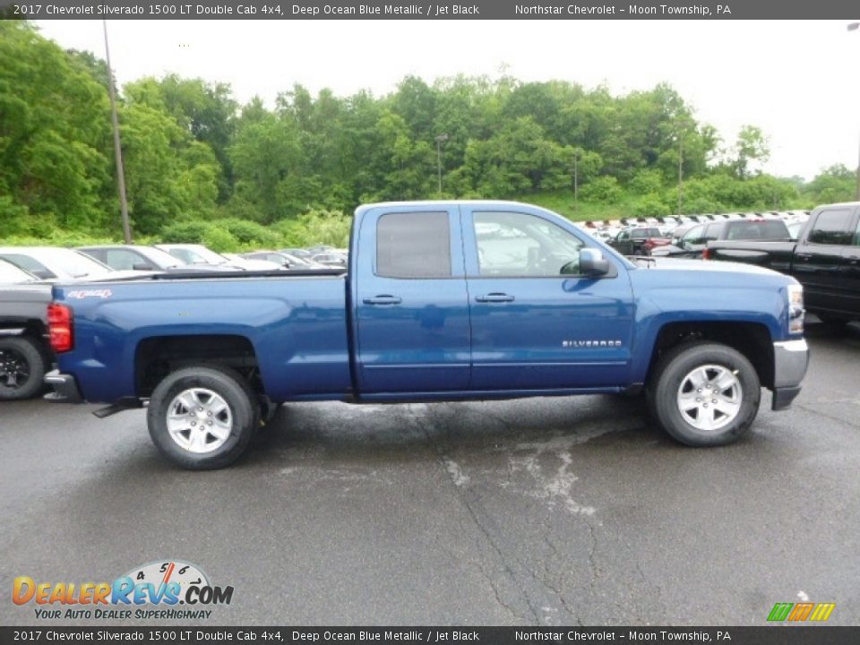 2017 Chevrolet Silverado 1500 LT Double Cab 4x4 Deep Ocean Blue Metallic / Jet Black Photo #6