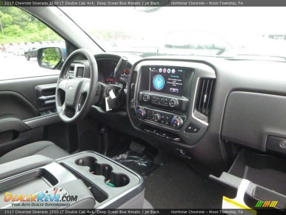 2017 Chevrolet Silverado 1500 LT Double Cab 4x4 Deep Ocean Blue Metallic / Jet Black Photo #11