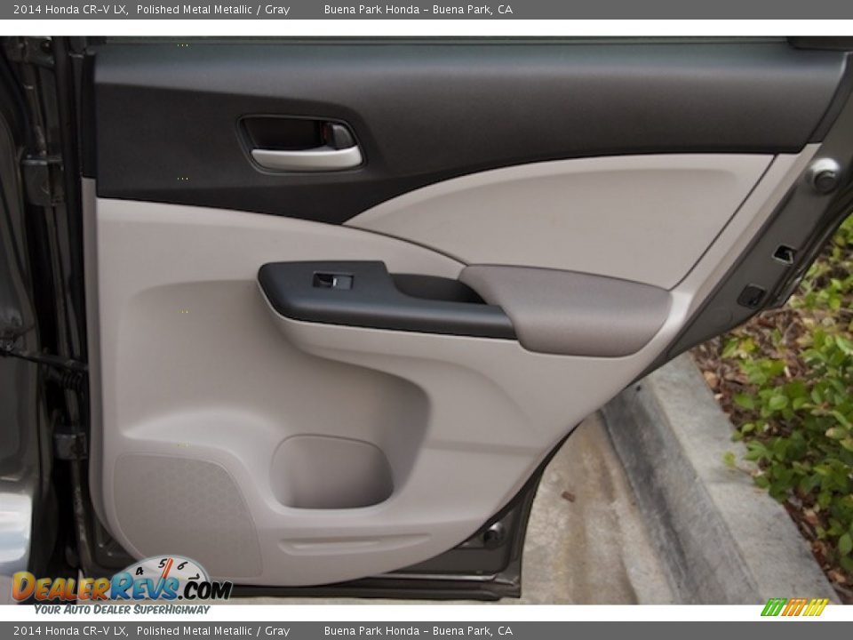 2014 Honda CR-V LX Polished Metal Metallic / Gray Photo #24
